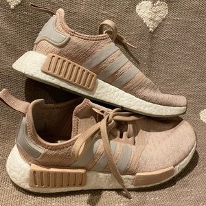 Adidas NMD_R1 Runner Nomad Women's Ash Pearl Chalk